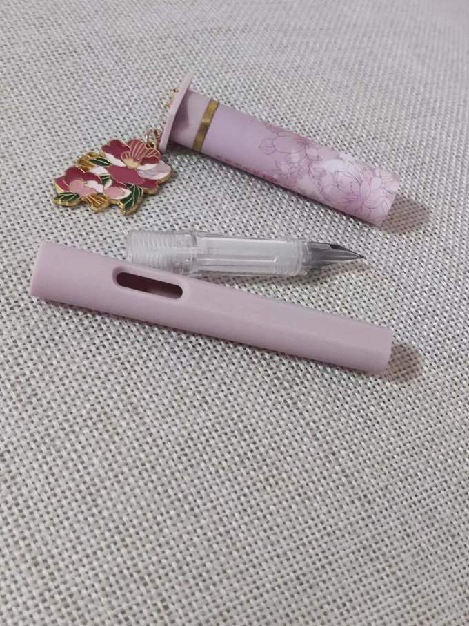 千奕钢笔