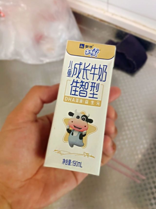 未来星儿童牛奶很不错