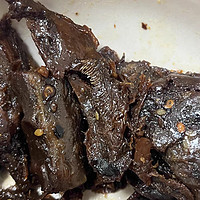 盐津铺子湖南酱板鸭：香辣美味，实惠又方便的长沙特产