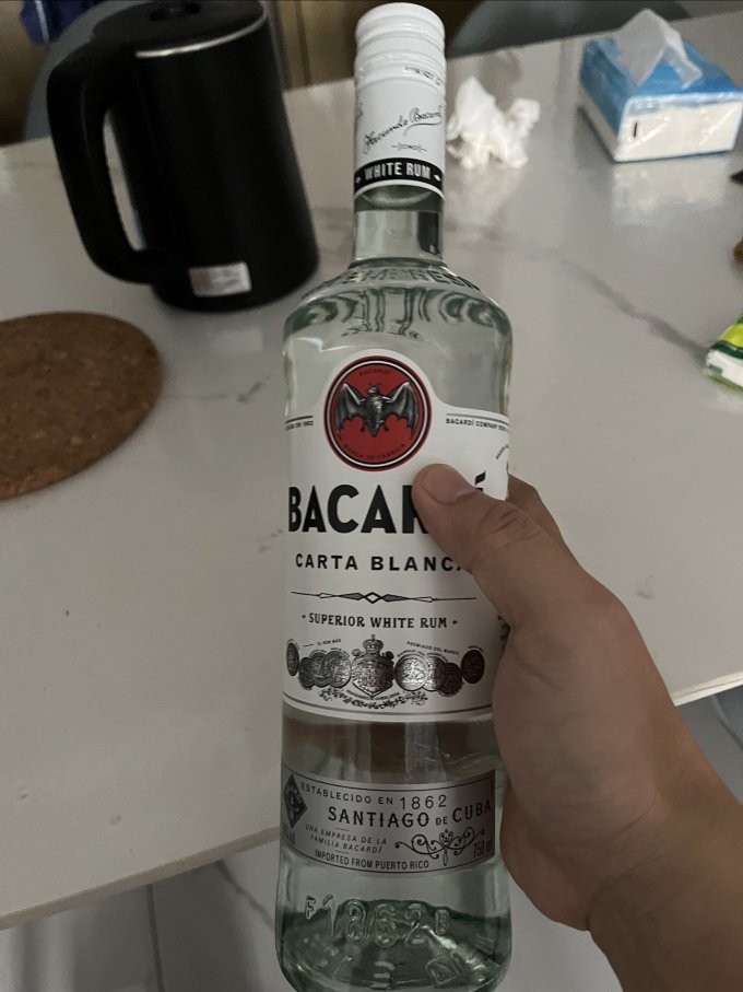 百加得朗姆酒