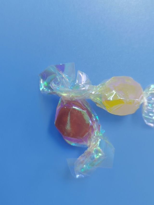 现在小朋友吃的糖都这么可爱吗