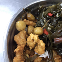 广西农家泡菜：新鲜七彩泡椒，下饭佳肴