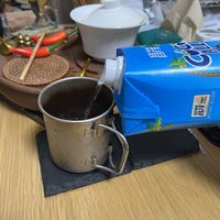 话说你们倒椰子汁是怎么倒的？口朝下朝上？
