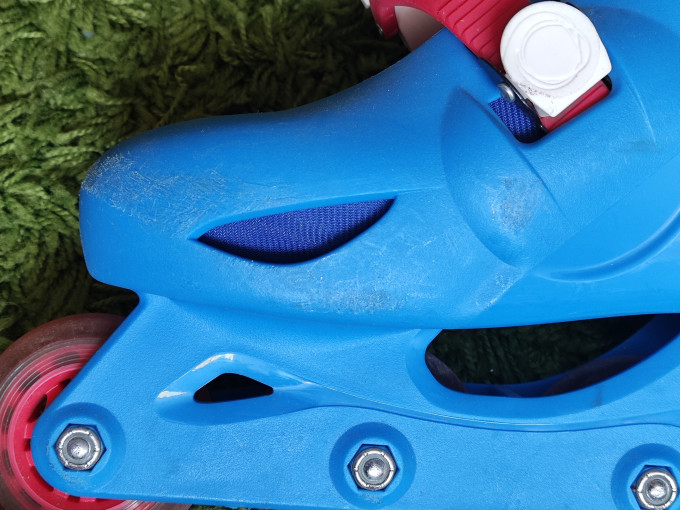 迪卡侬轮滑运动