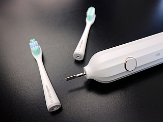 告别手动牙刷，升级你的刷牙体验