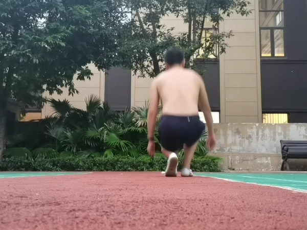 我的流汗打卡计划之下肢锻炼鸭子步