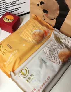 酥皮月饼，怎么这么好吃呀！