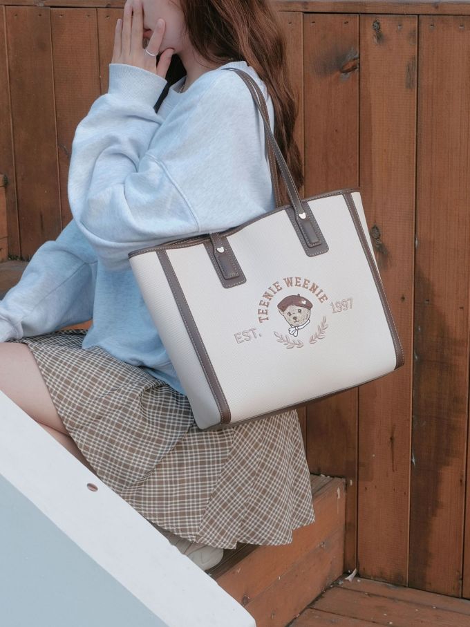 女士手提包