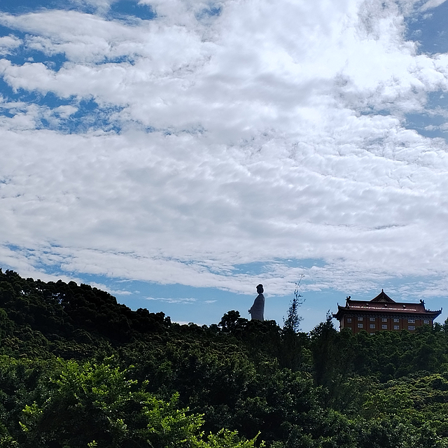 南方海边朝圣，打卡珍珠湾飞来寺