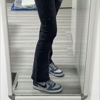 读书的那一年最喜欢穿的就是这一款板鞋了