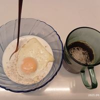 牛奶鸡蛋和麦片，早餐黄金搭档！