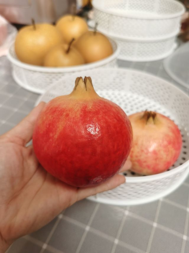 秋天要多吃石榴