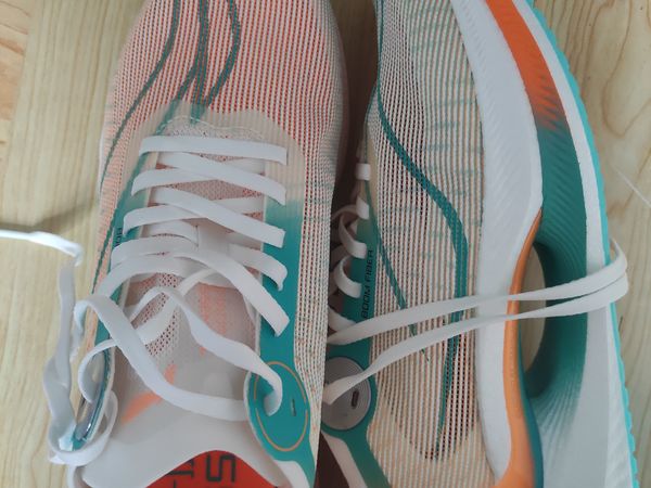 拼多多的小绝影到了