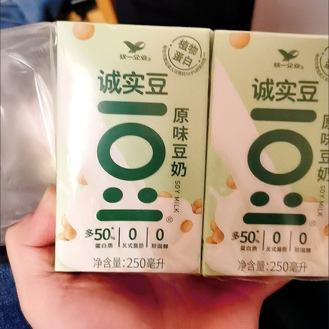 统一诚实豆豆奶，宝藏牛奶
