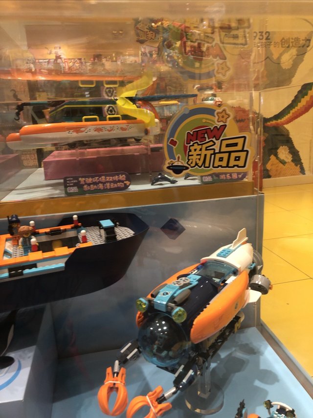 积木店这个海盗船看着好厉害