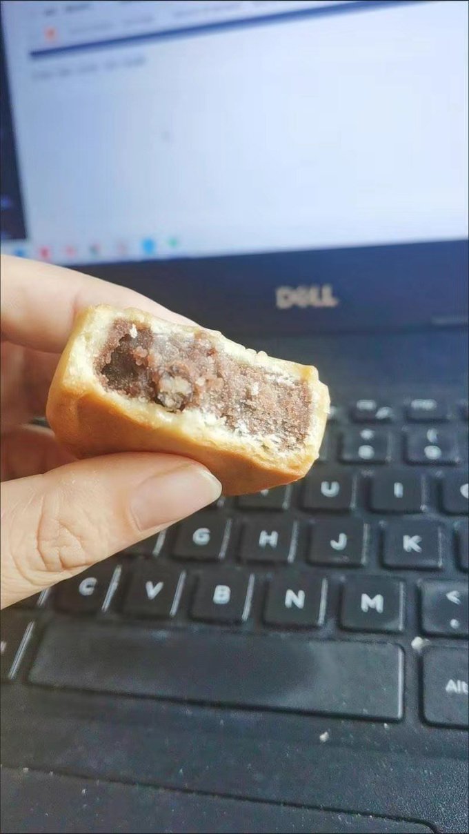 卢师傅月饼
