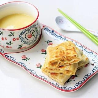 早餐饼要这样吃,酱香味浓,能量满满,解馋还顶饱