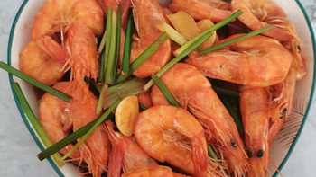饮食 篇四：中秋团圆饭，大虾怎么做都好吃。 