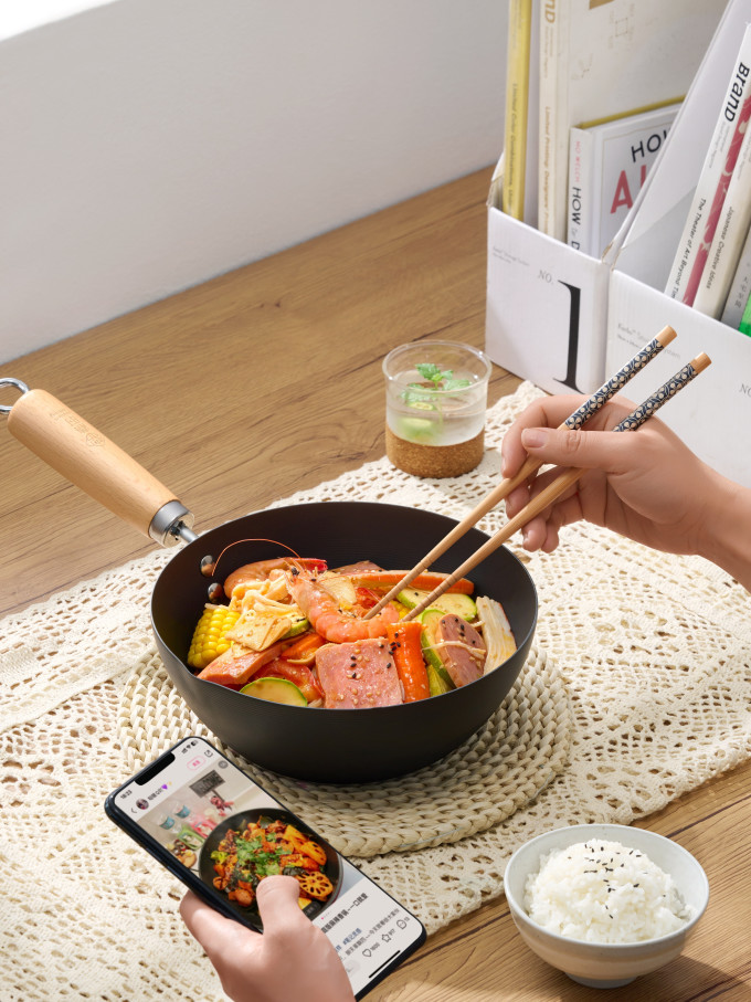 烹饪锅具