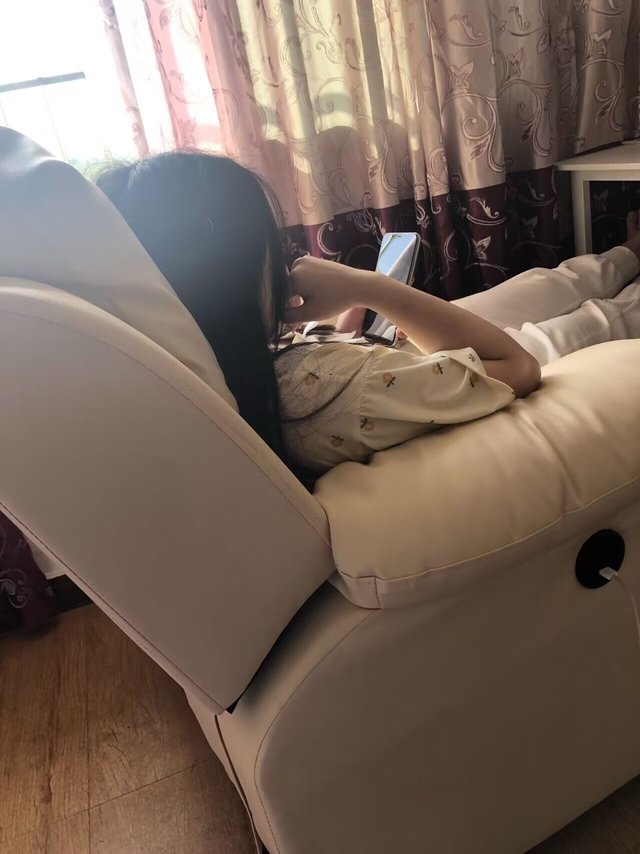 网络跟风，马上给自己安排个电脑沙发~