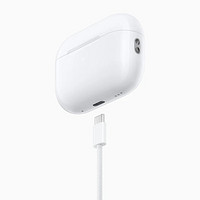 苹果发布新 AirPods Pro 2 耳机：支持 USB-C 充电、IP54 级防尘