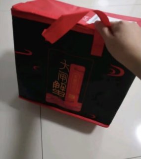 「金秋时节，大闸蟹美味来袭！快来品尝吧!」