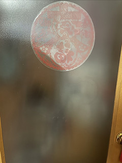 卧室玻璃门：隐私与通透性的完美平衡