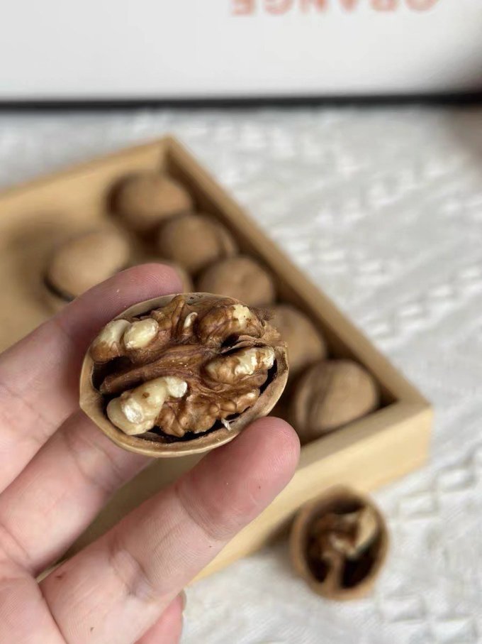 百草味综合坚果