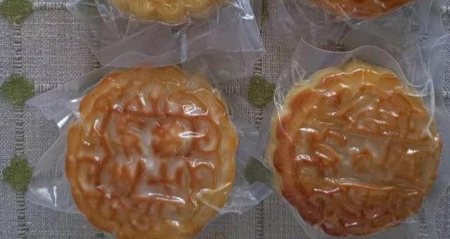第一次尝试奶皮子奶豆腐月饼