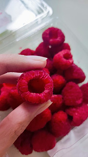 又漂亮又好吃的树莓