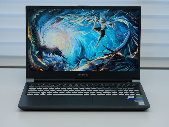 七彩虹笔记本电脑