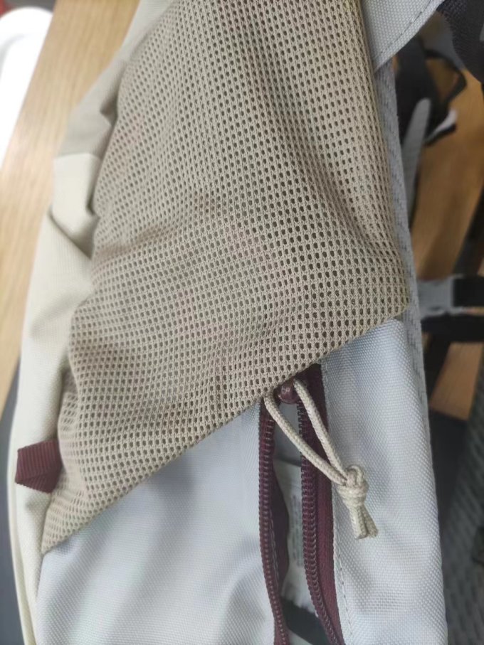 迪卡侬登山包