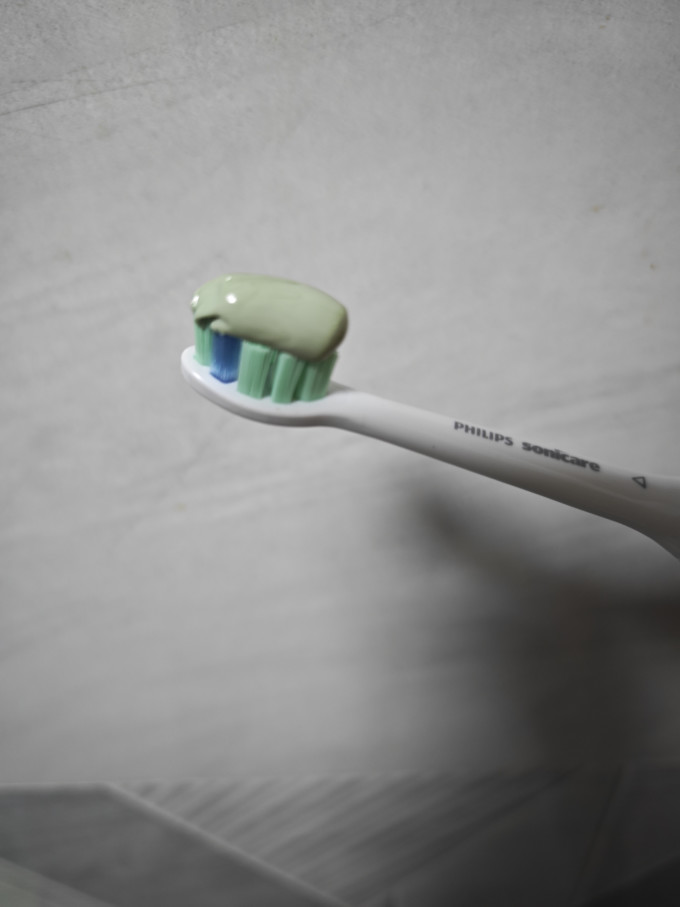 牙膏