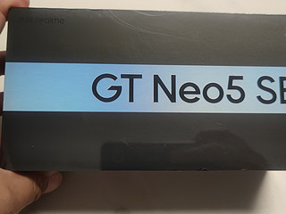 真我GT NEO5 SE    16+1TB版本，性价比还不错