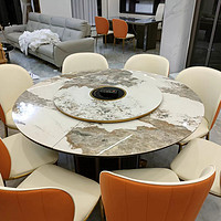 奢潘多拉岩板餐桌，是一款功能多样的家具，