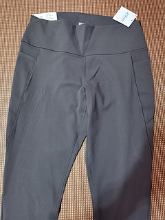 79块买的优衣库的防紫外线的紧身裤