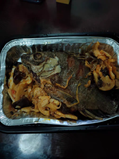 美好生活从自热烤鱼火锅
