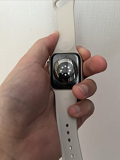 还是苹果售后给力！苹果S8手表屏幕开裂直接换新！