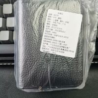 8毛买个卡包,有线头也没差了~
