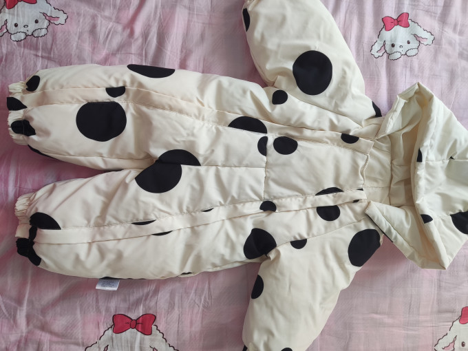 儿童羽绒服