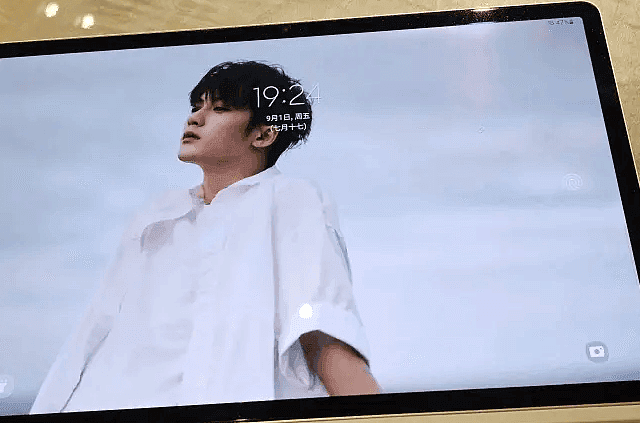 三星Tab S9＋和iPad Pro12.9选哪个？谁更值得购买？