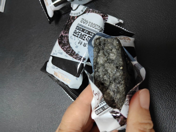 三只松鼠饼干糕点
