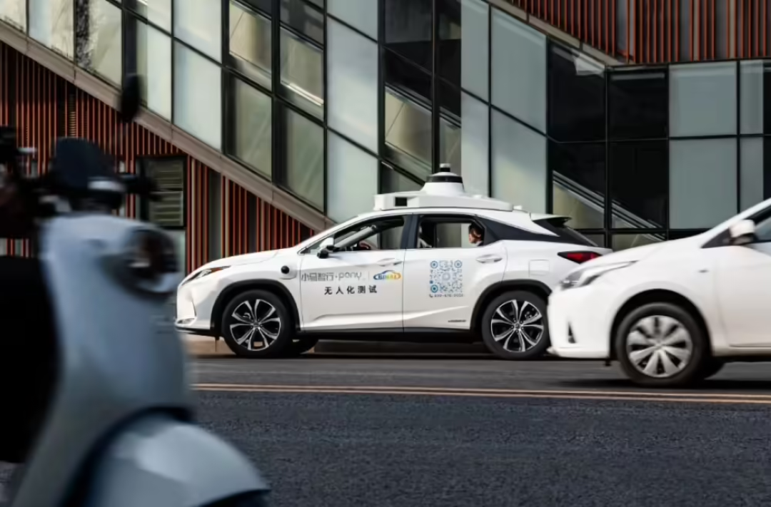 自动驾驶规模化加速小马智行首家获准在京开启智能网联重型卡车示范