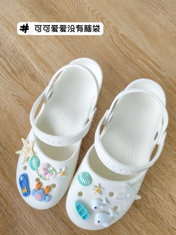女式拖鞋