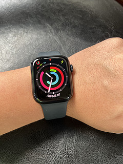 watchOS10直接淘汰旧设备，手贱别升级！S8升级新系统续航直接掉一半！