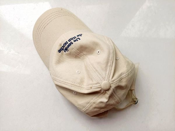 出门旅游怎么少了帽子，可以防晒了