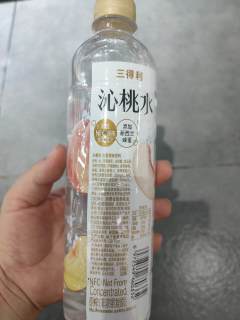 三得利不仅有乌龙茶，这个沁桃水果味饮料也不错啊