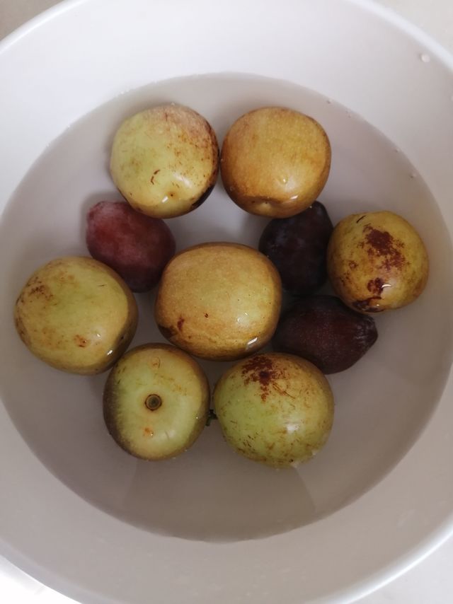 秋分了，吃点冬枣