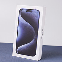 iPhone 15 Pro蓝色钛金属