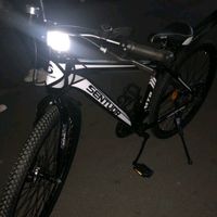骑上我的EG7山地自行车，现在出发